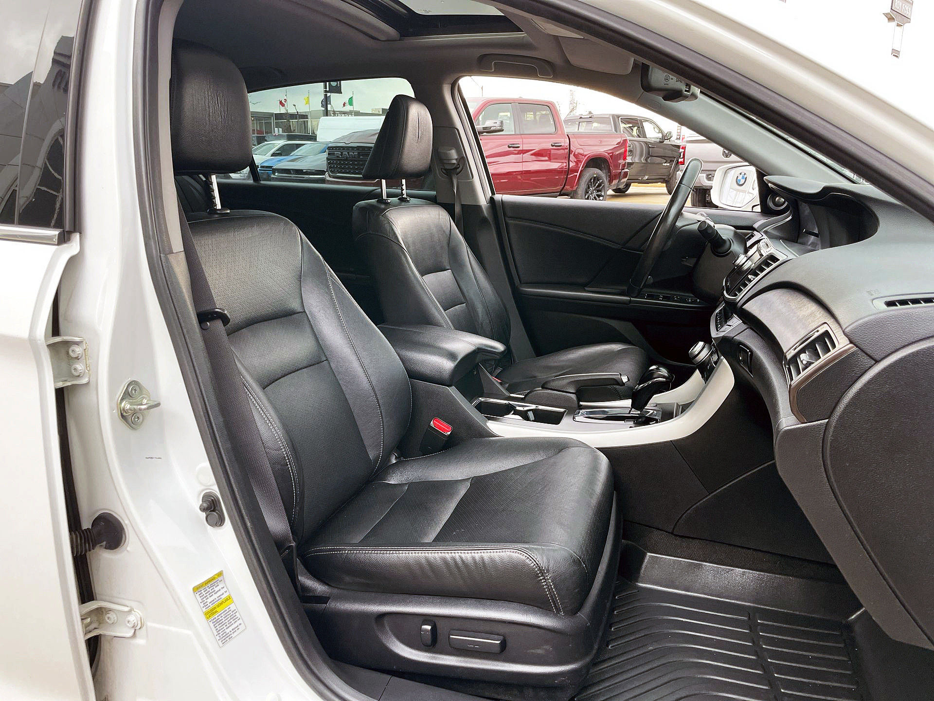 2014 Honda Accord Hybrid in Woodbridge, Ontario