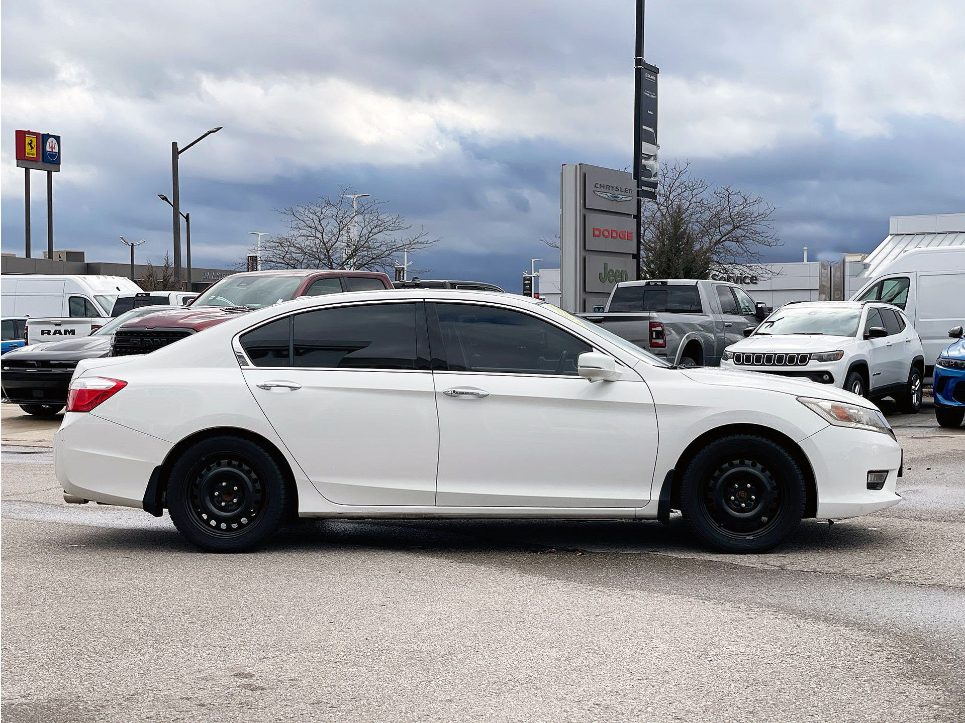 2014 Honda Accord Hybrid in Woodbridge, Ontario