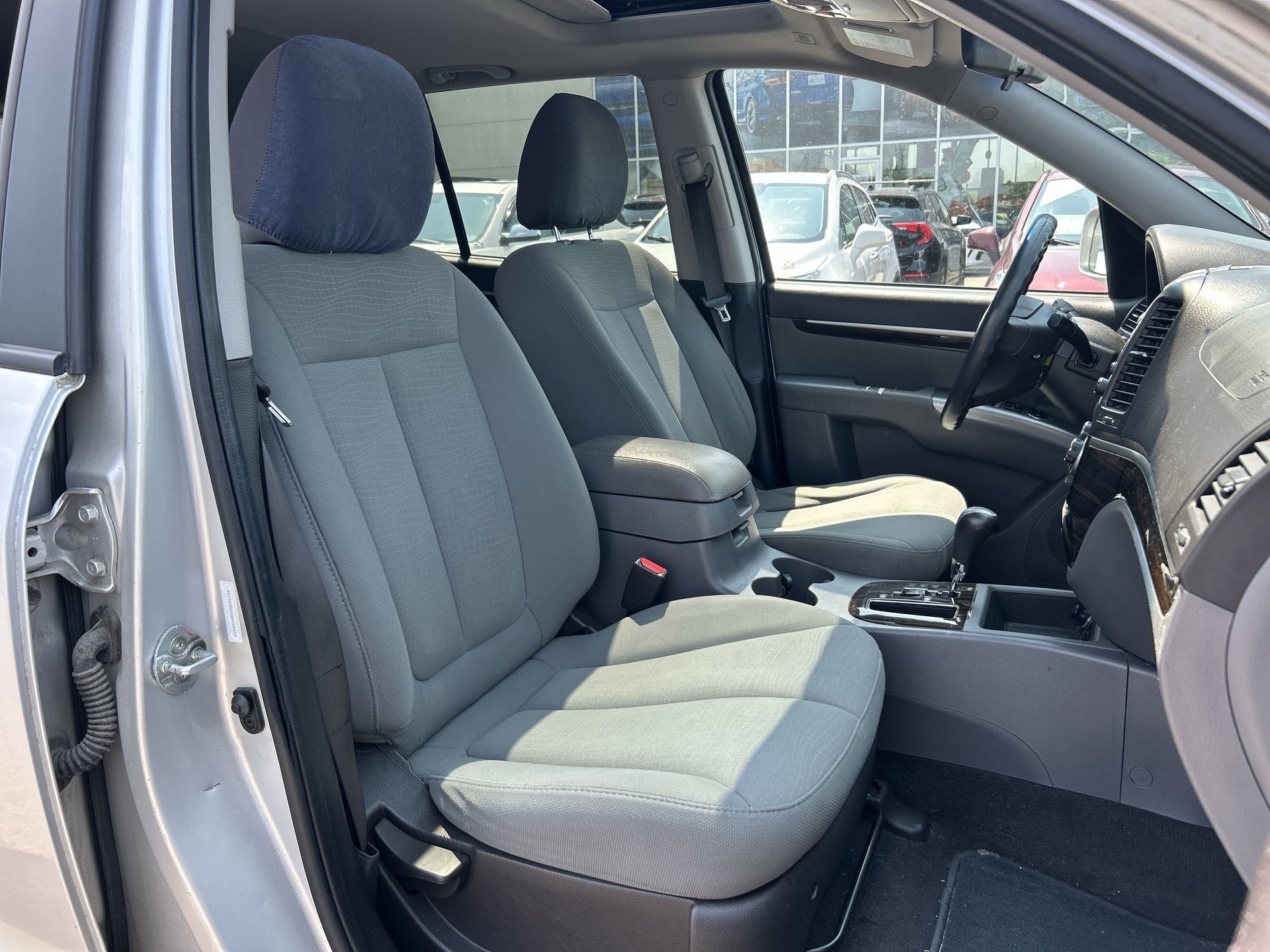 2011 Hyundai Santa Fe in Woodbridge, Ontario