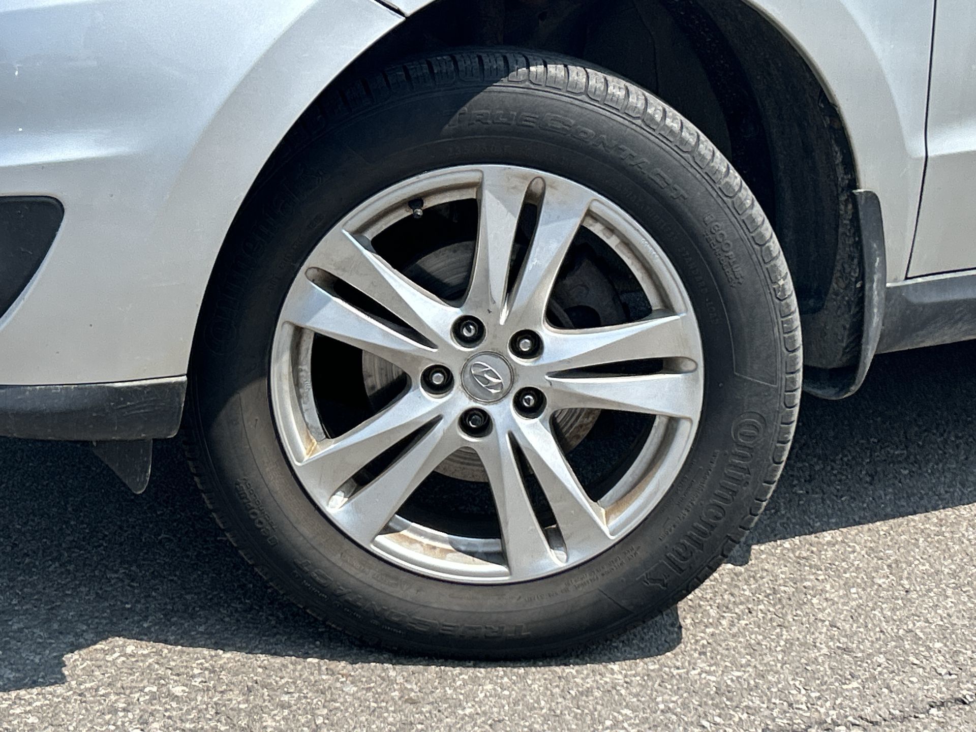 2011 Hyundai Santa Fe in Woodbridge, Ontario