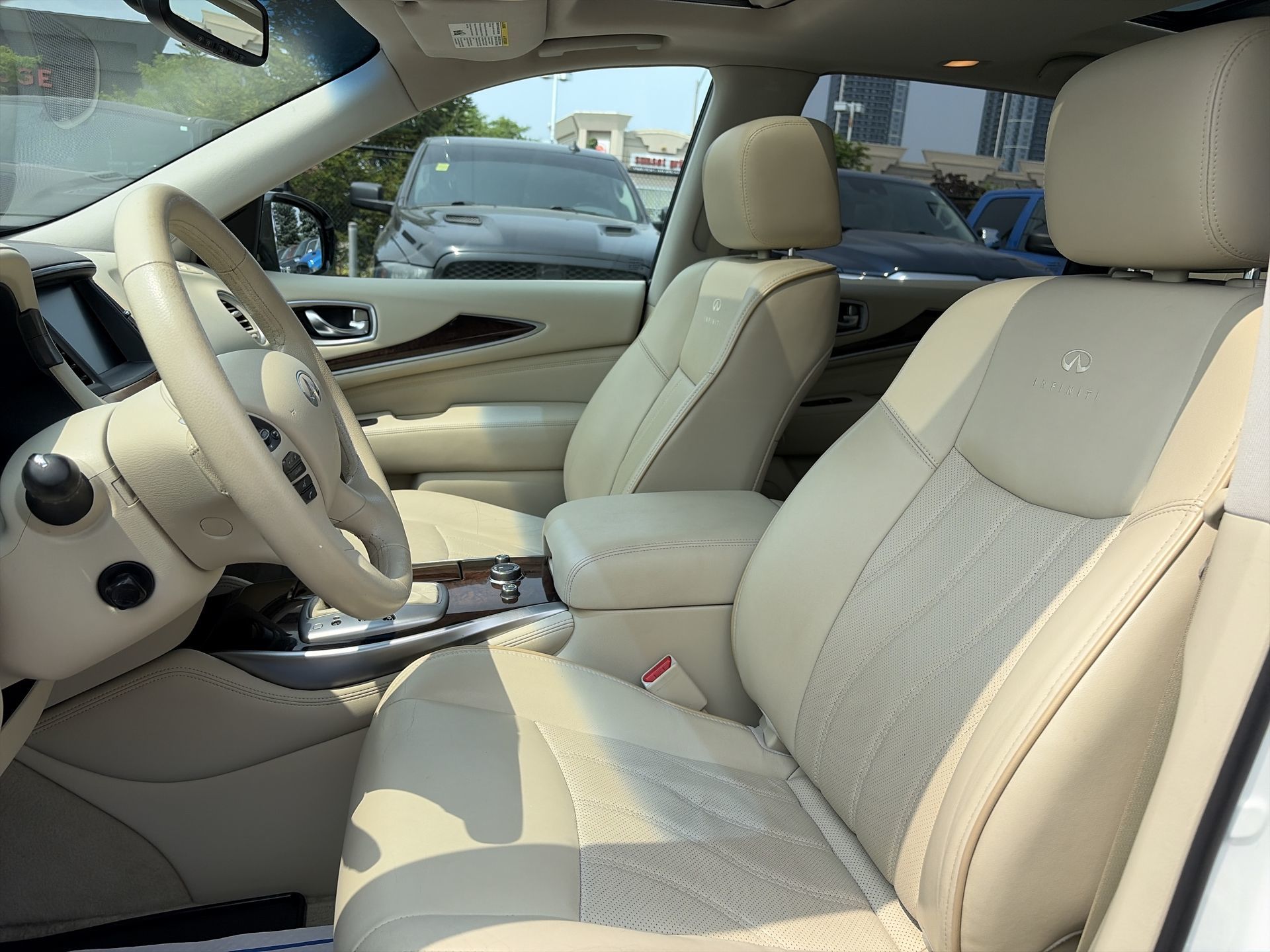 2013 Infiniti JX35