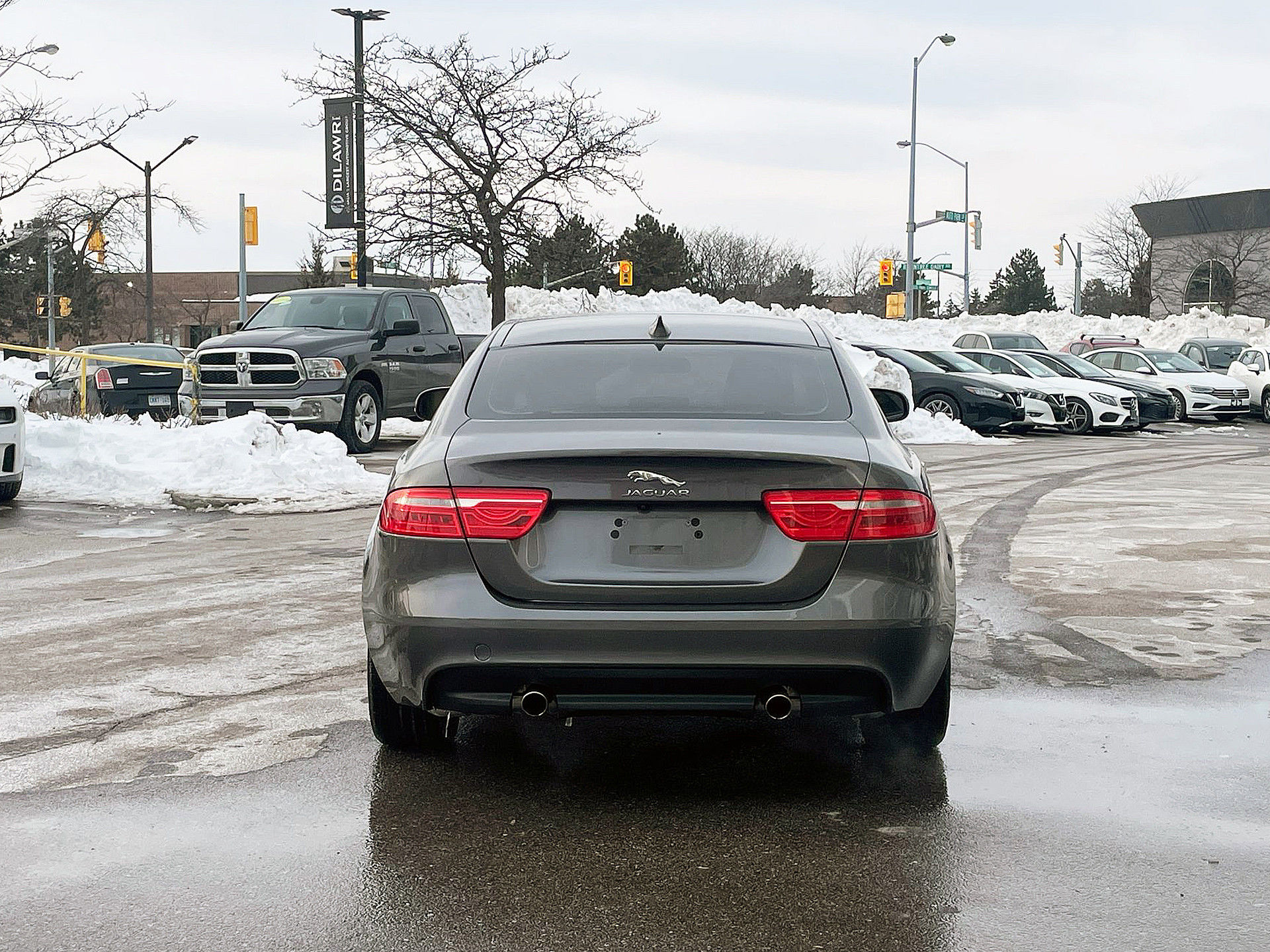 Jaguar XE  2017 à Woodbridge, Ontario