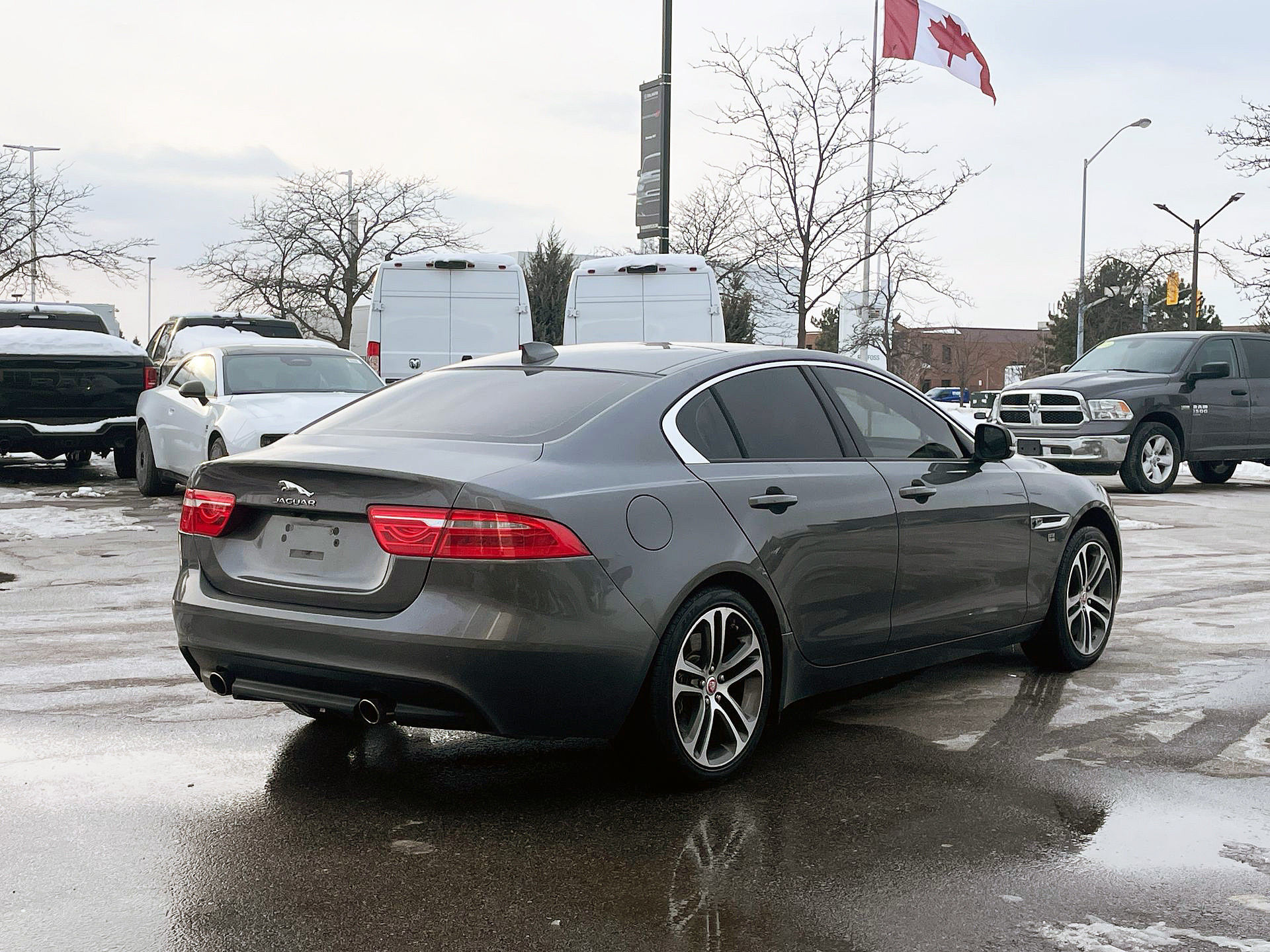 Jaguar XE  2017 à Woodbridge, Ontario