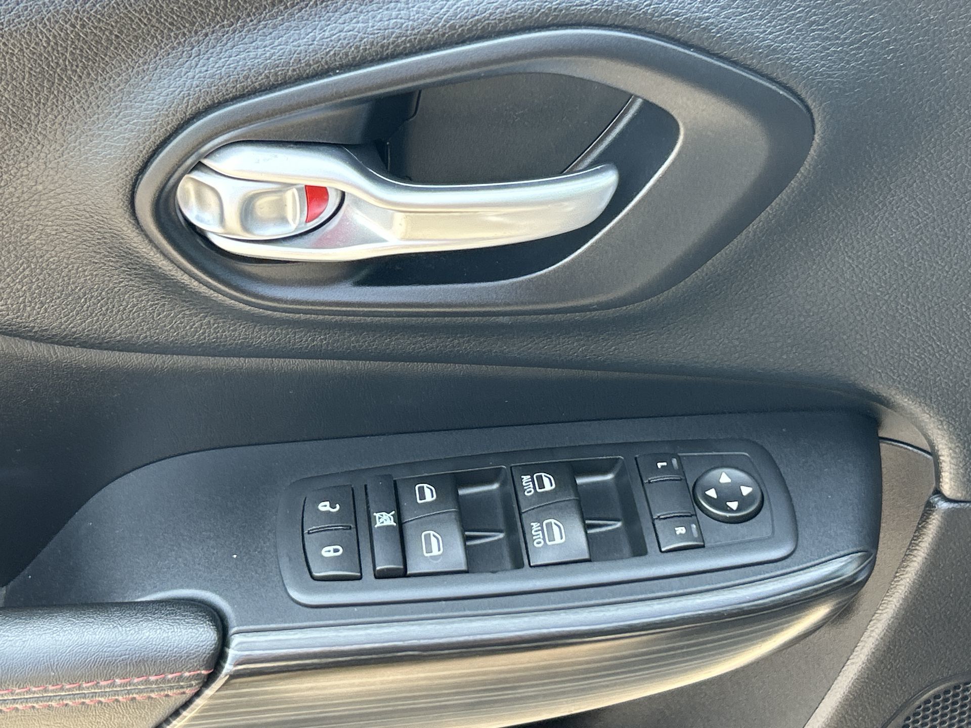 2015 Jeep Cherokee in Woodbridge, Ontario