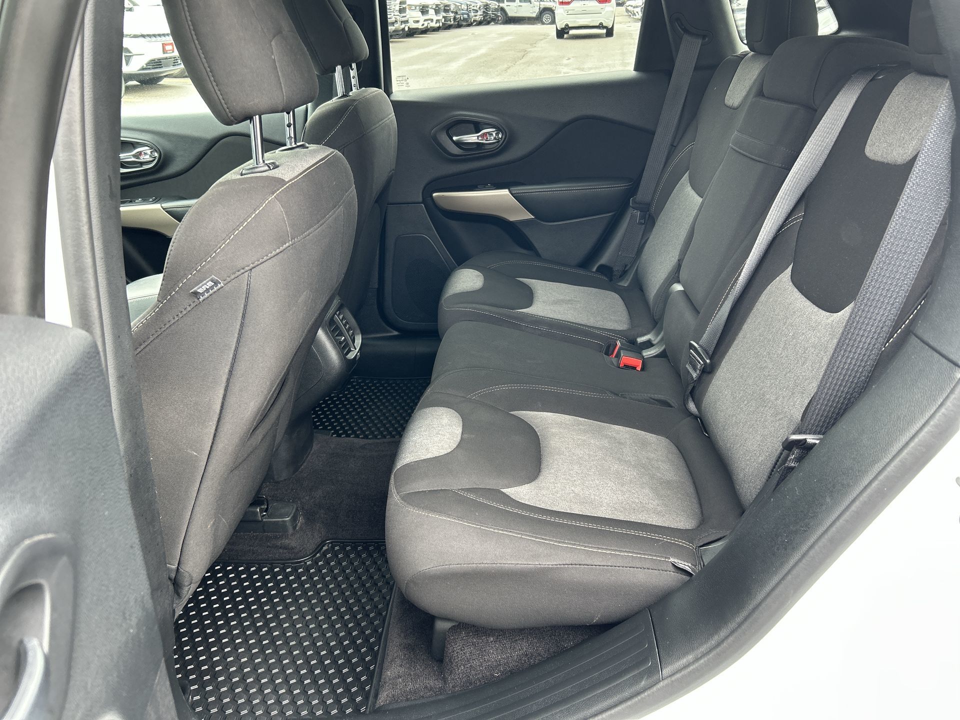 2018 Jeep Cherokee