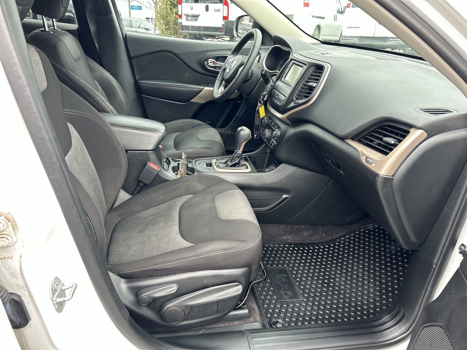 2018 Jeep Cherokee