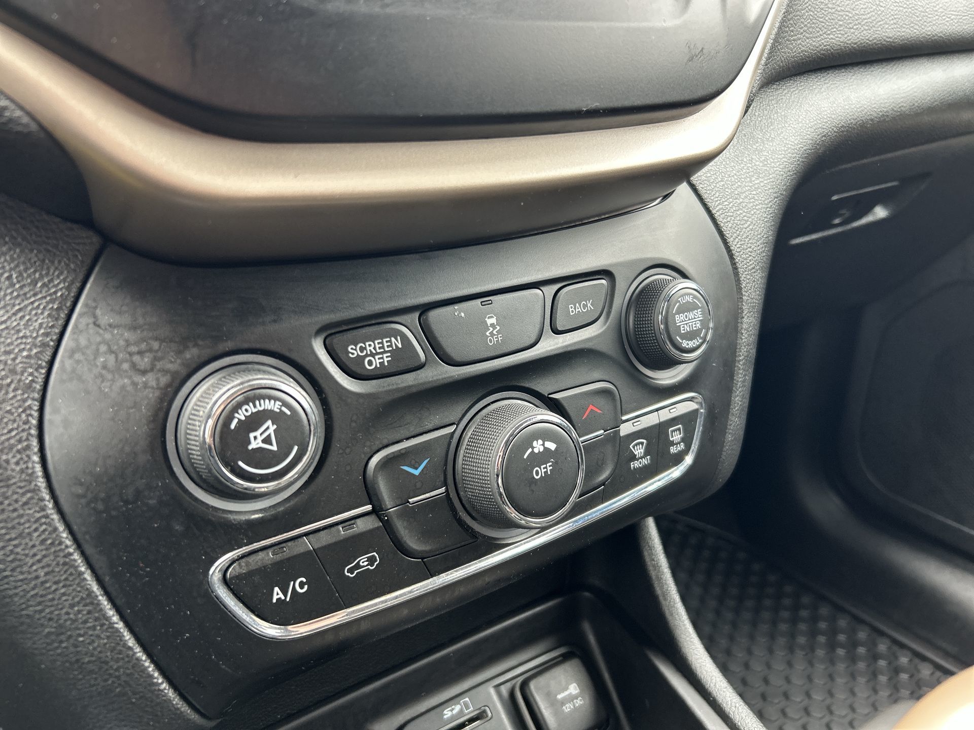 2018 Jeep Cherokee
