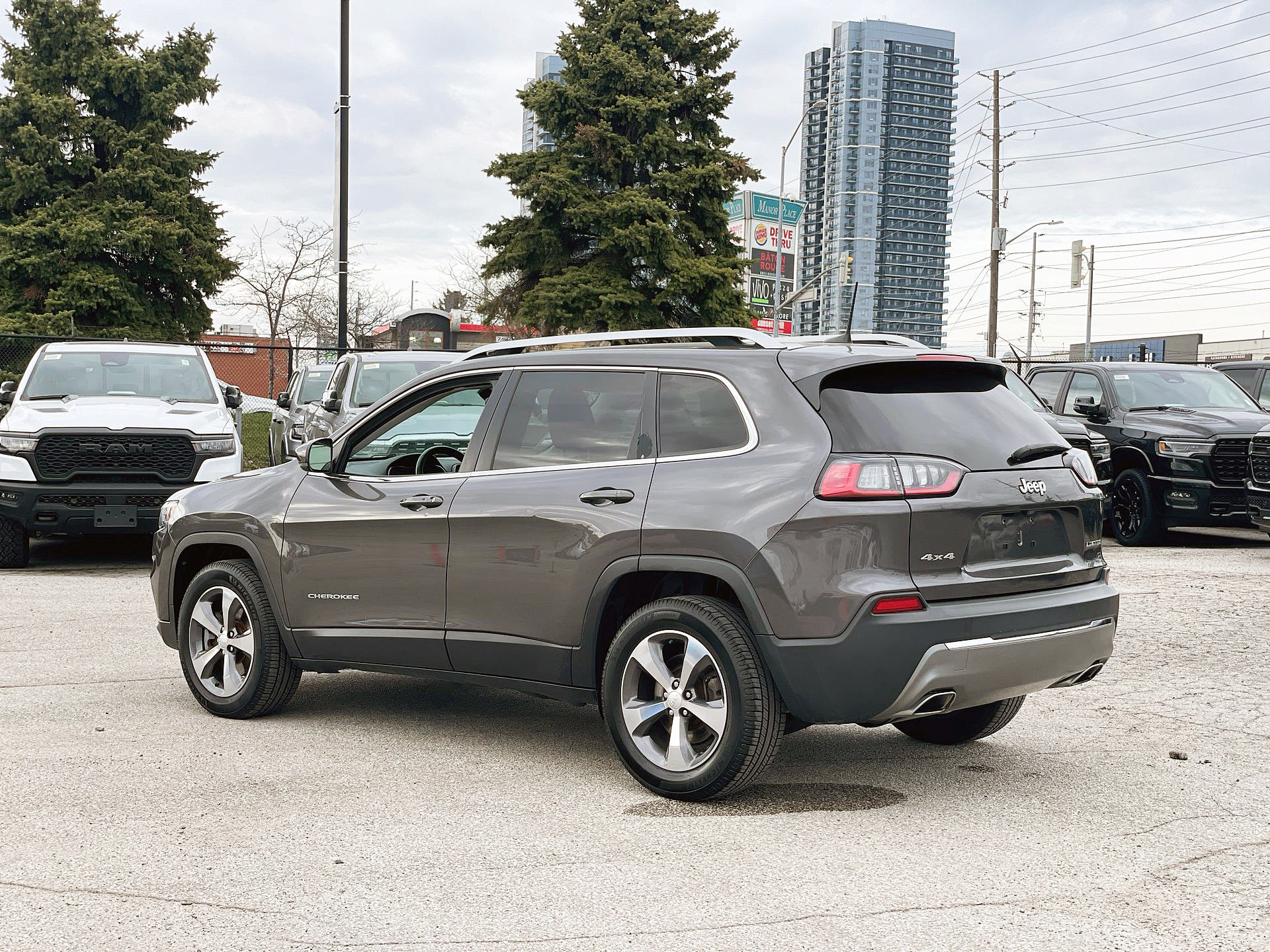 Jeep Cherokee  2019 à Woodbridge, Ontario
