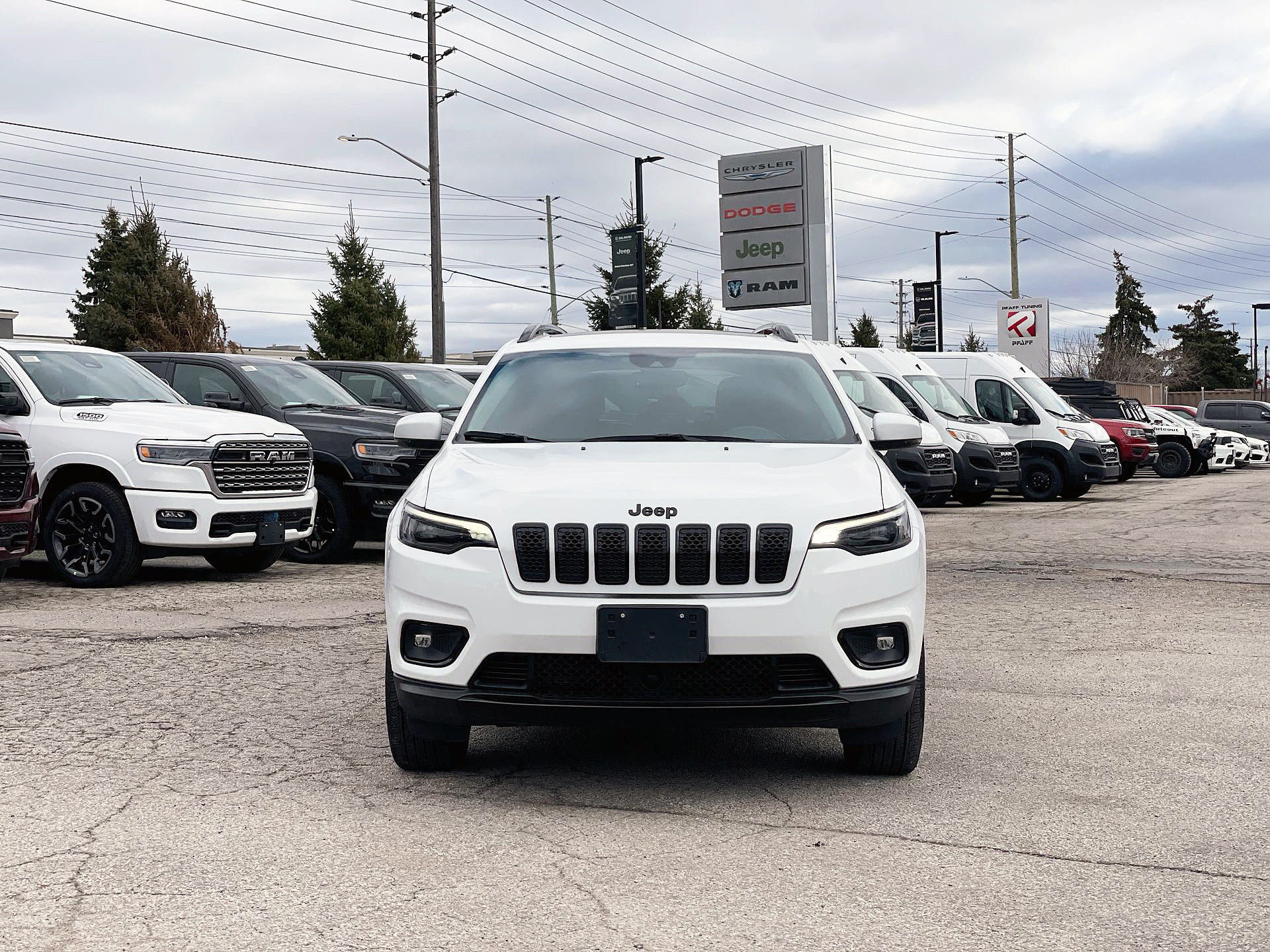 Jeep Cherokee  2021 à Woodbridge, Ontario