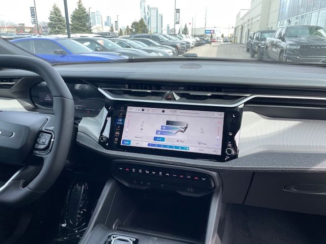 2026 Jeep Cherokee in Woodbridge, Ontario