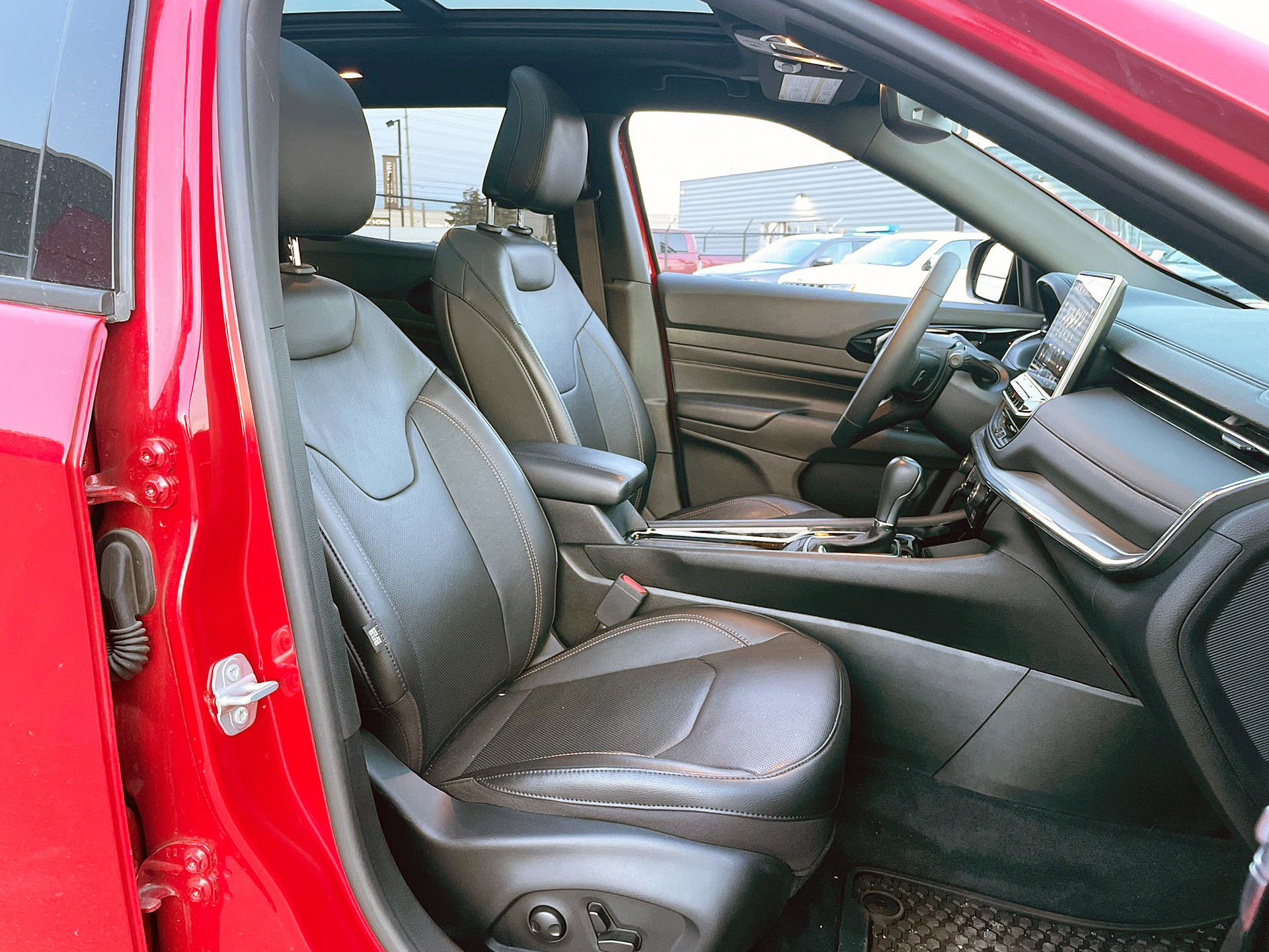 2023 Jeep Compass in Woodbridge, Ontario