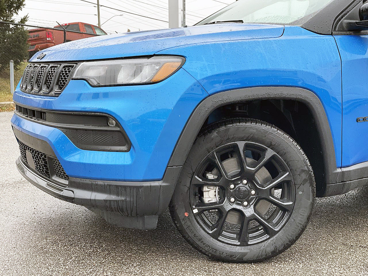2023 Jeep Compass in Woodbridge, Ontario