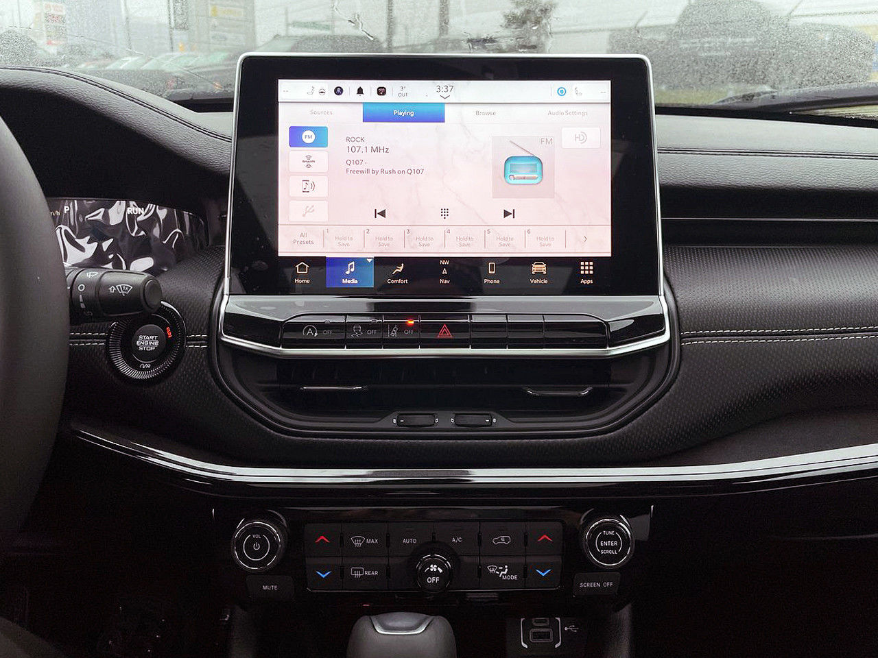 2023 Jeep Compass in Woodbridge, Ontario