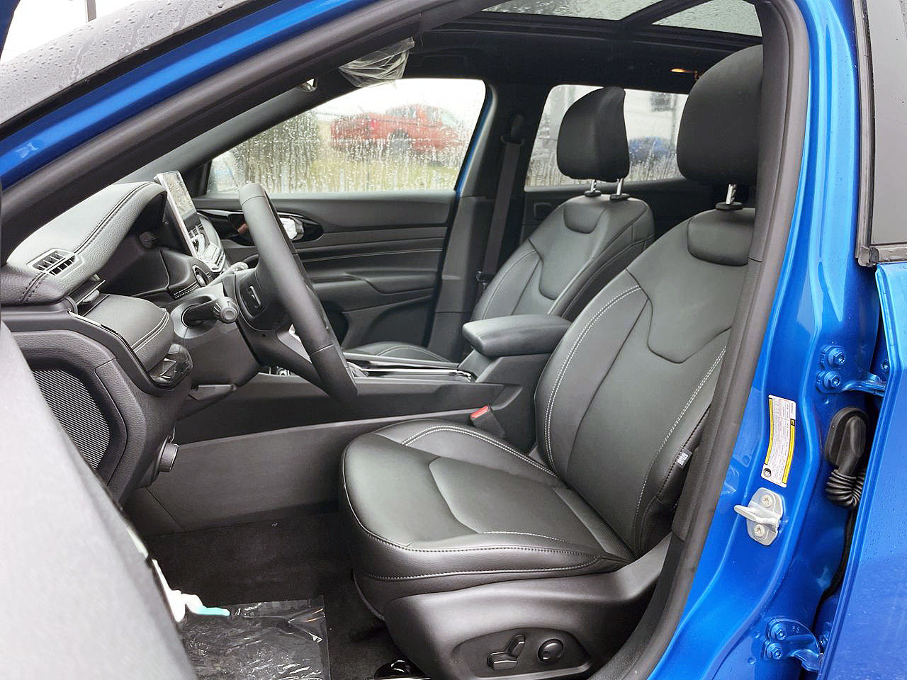 2023 Jeep Compass in Woodbridge, Ontario