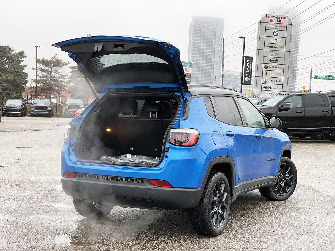 2023 Jeep Compass in Woodbridge, Ontario