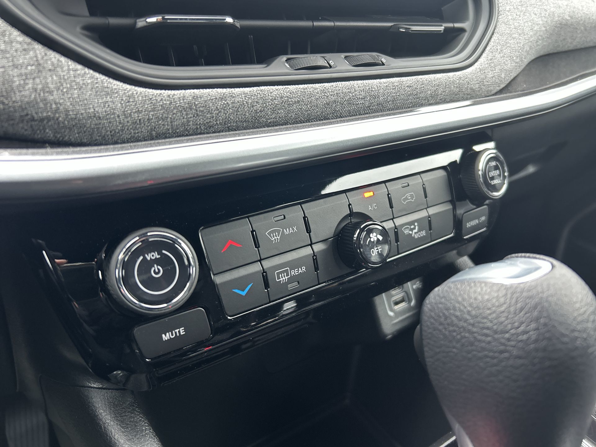 2025 Jeep Compass in Woodbridge, Ontario