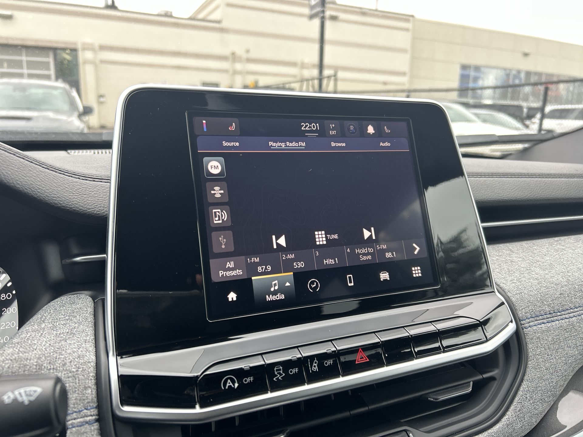 2025 Jeep Compass in Woodbridge, Ontario