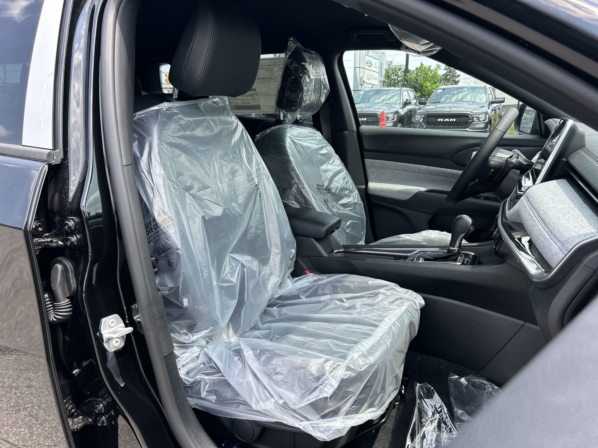 2025 Jeep Compass in Woodbridge, Ontario