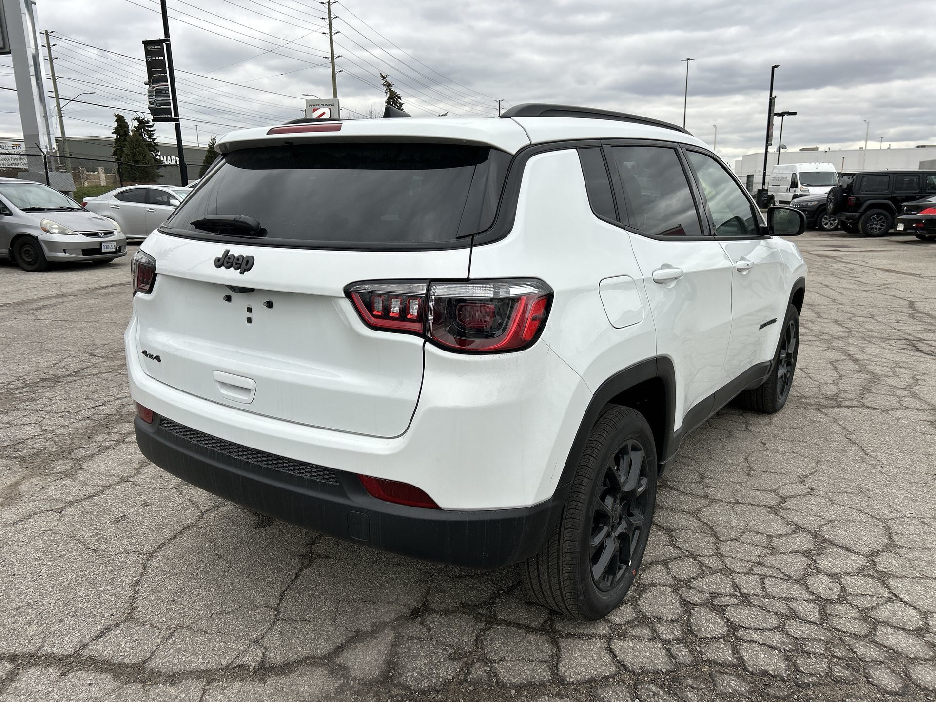 2025 Jeep Compass in Woodbridge, Ontario