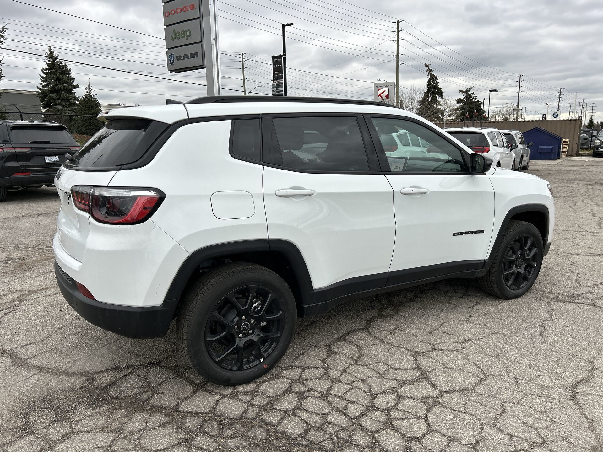 2025 Jeep Compass in Woodbridge, Ontario