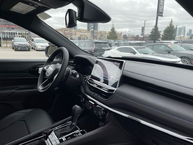 2026 Jeep Compass in Woodbridge, Ontario