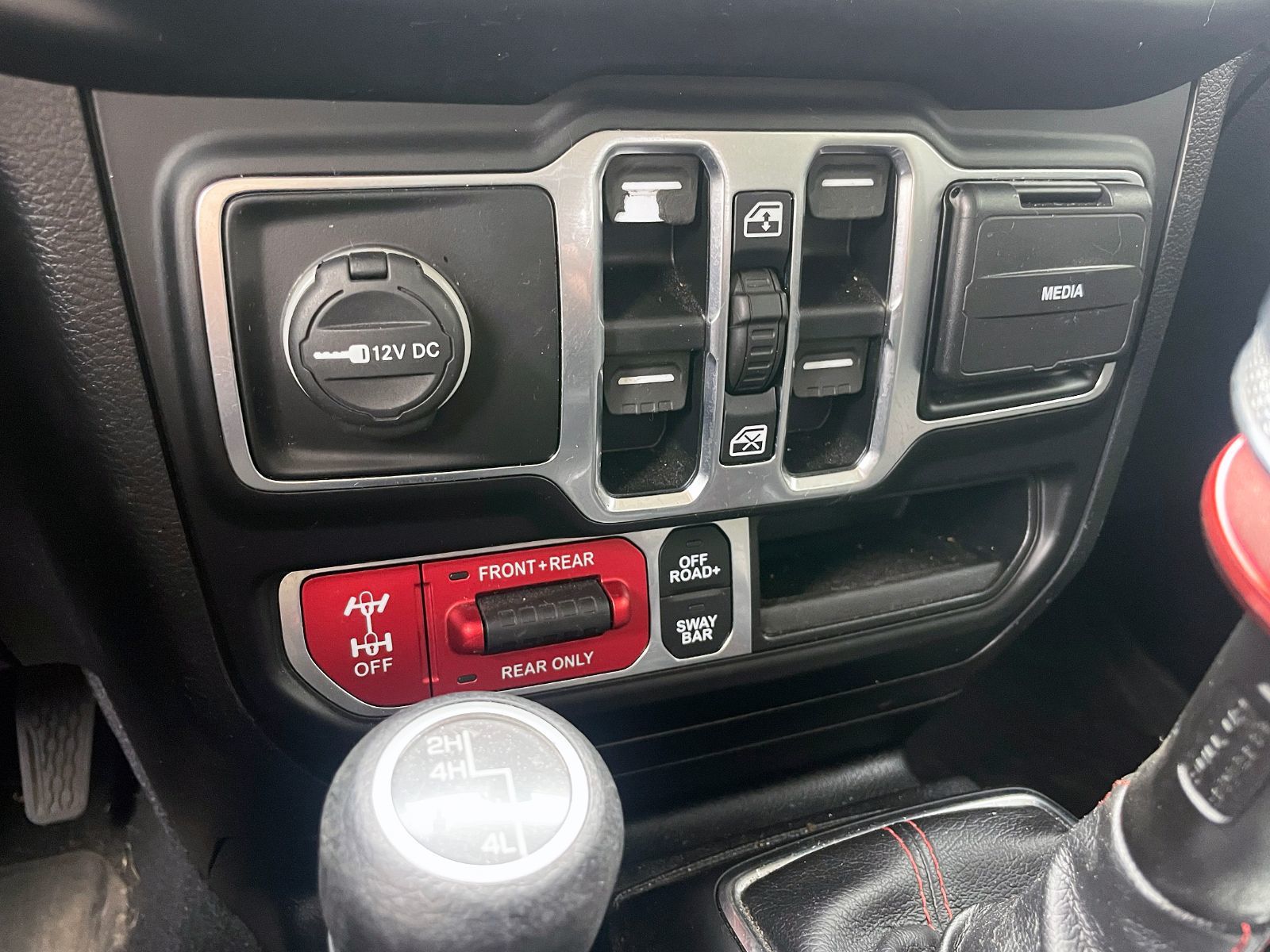2020 Jeep Gladiator 4x4 in Woodbridge, Ontario