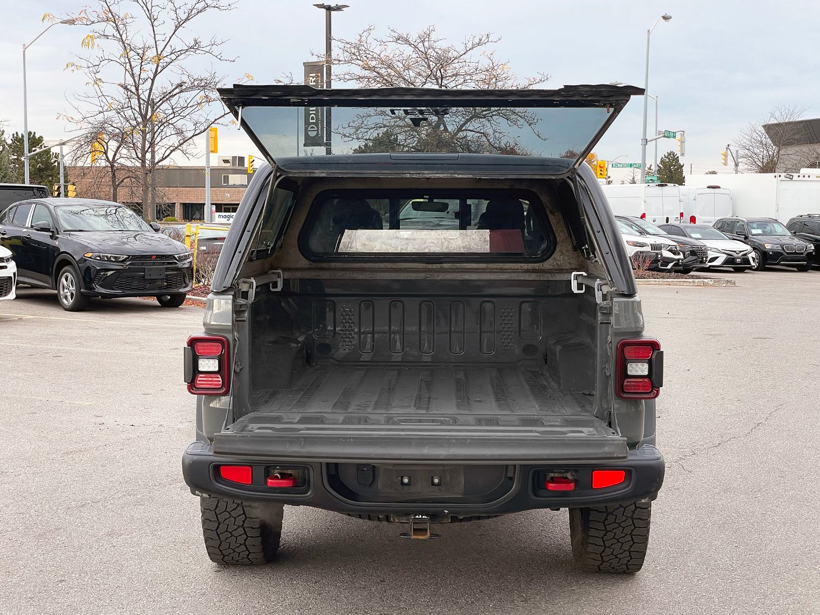 2020 Jeep Gladiator 4x4 in Woodbridge, Ontario