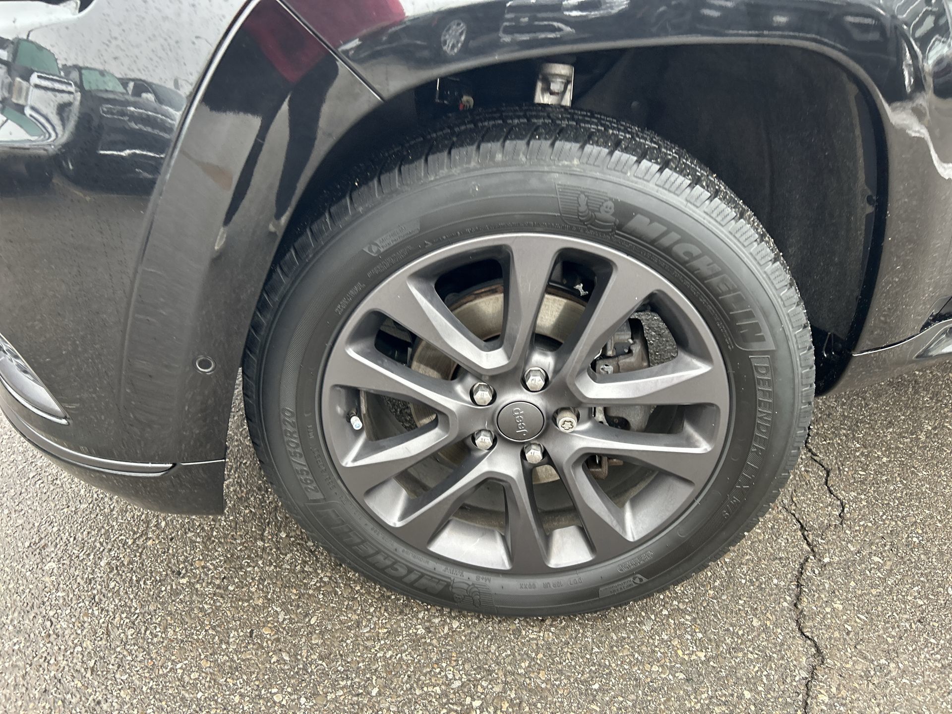 2019 Jeep GRAND CHEROKEE