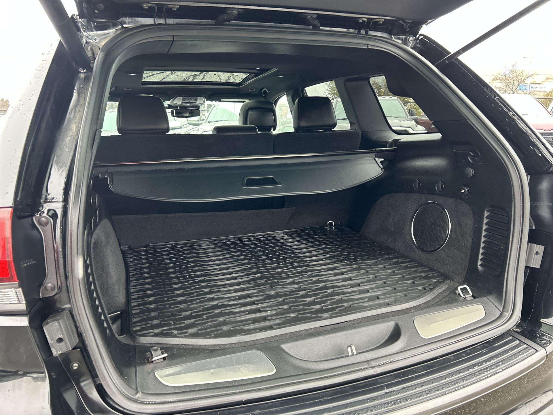 2019 Jeep GRAND CHEROKEE