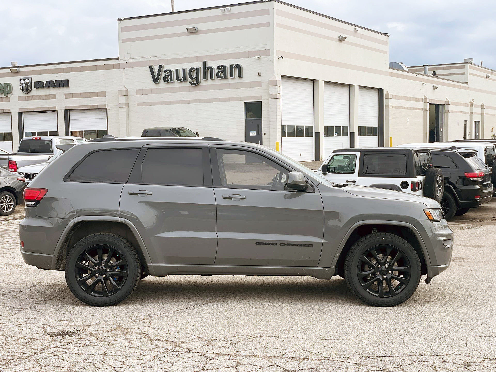2020 Jeep Grand Cherokee 4X4 in Woodbridge, Ontario