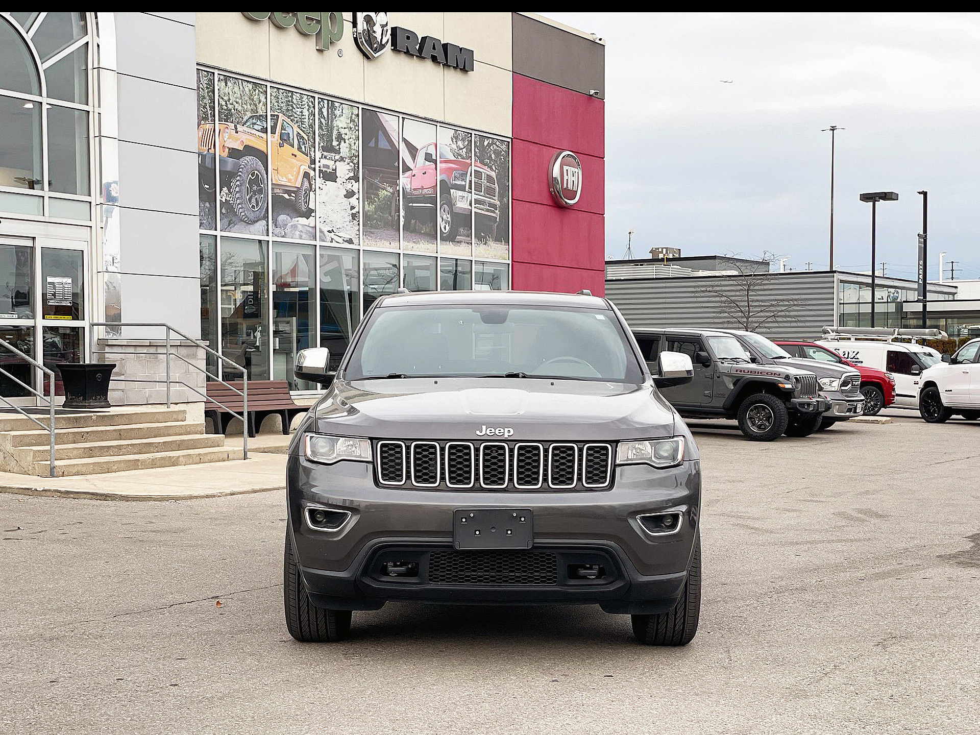 2021 Jeep Grand Cherokee 4X4 in Woodbridge, Ontario