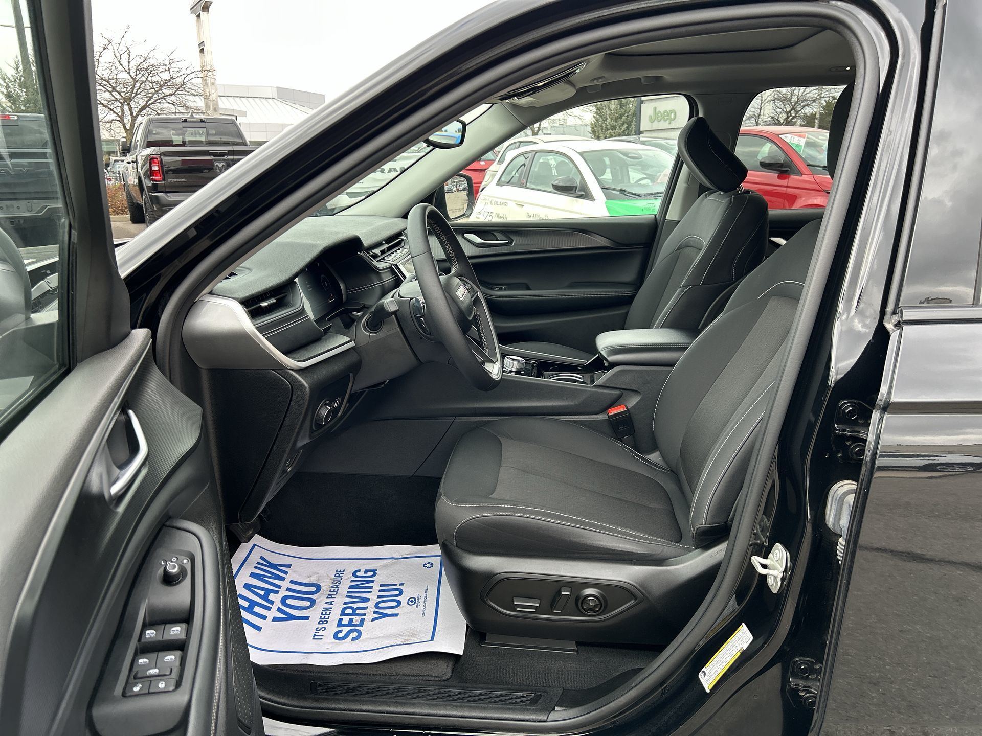 2023 Jeep Grand Cherokee 4X4