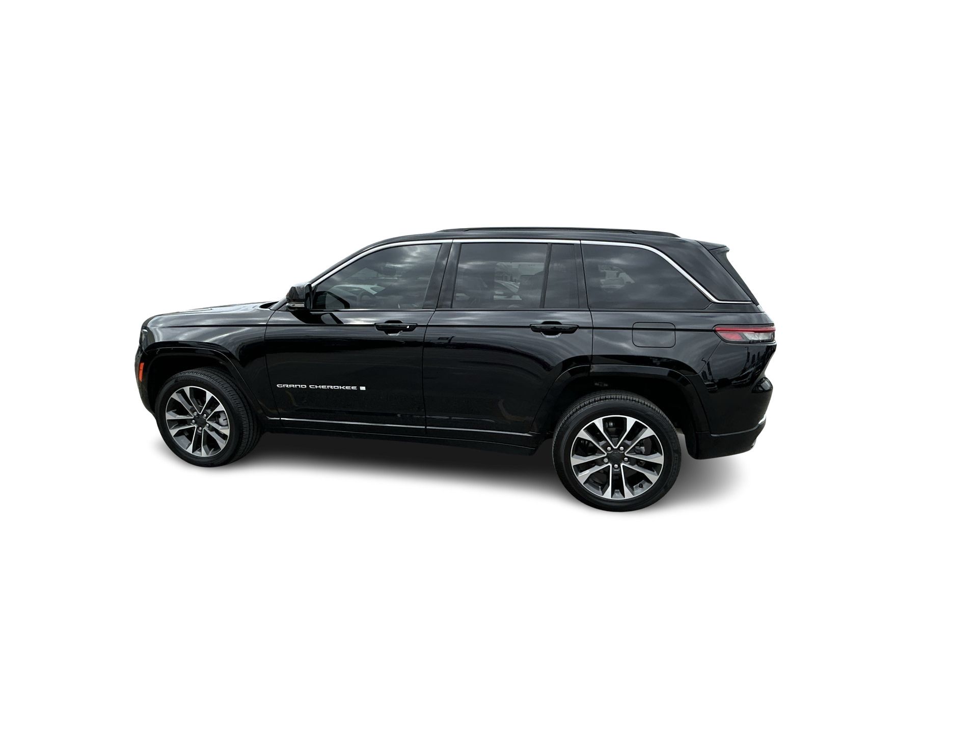 2024 Jeep GRAND CHEROKEE OVERLAND