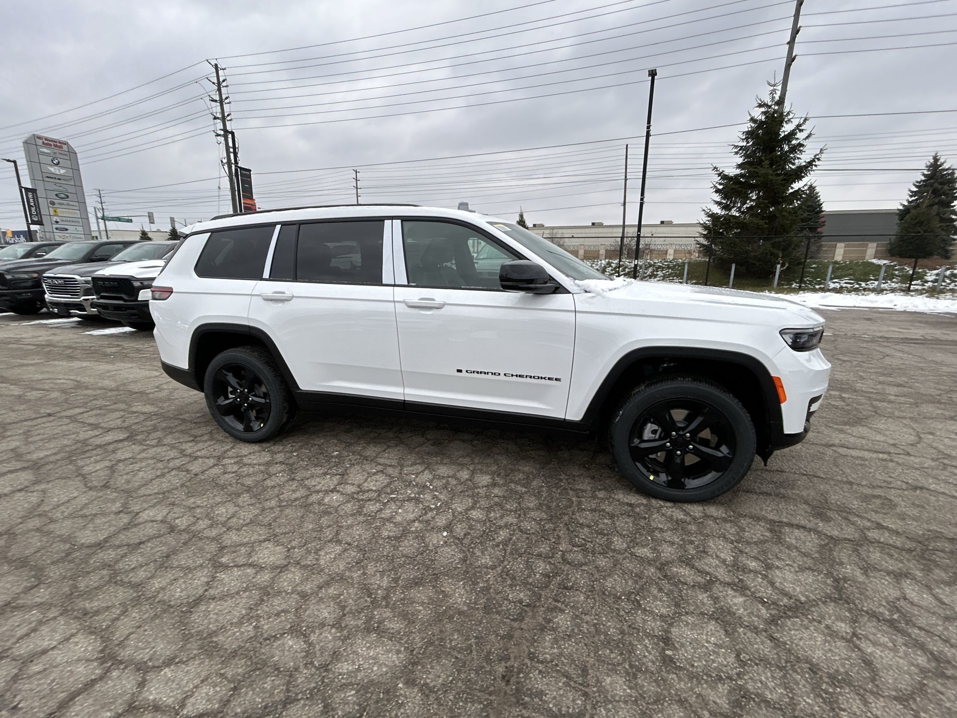 Jeep Grand Cherokee L  2025 à Woodbridge, Ontario
