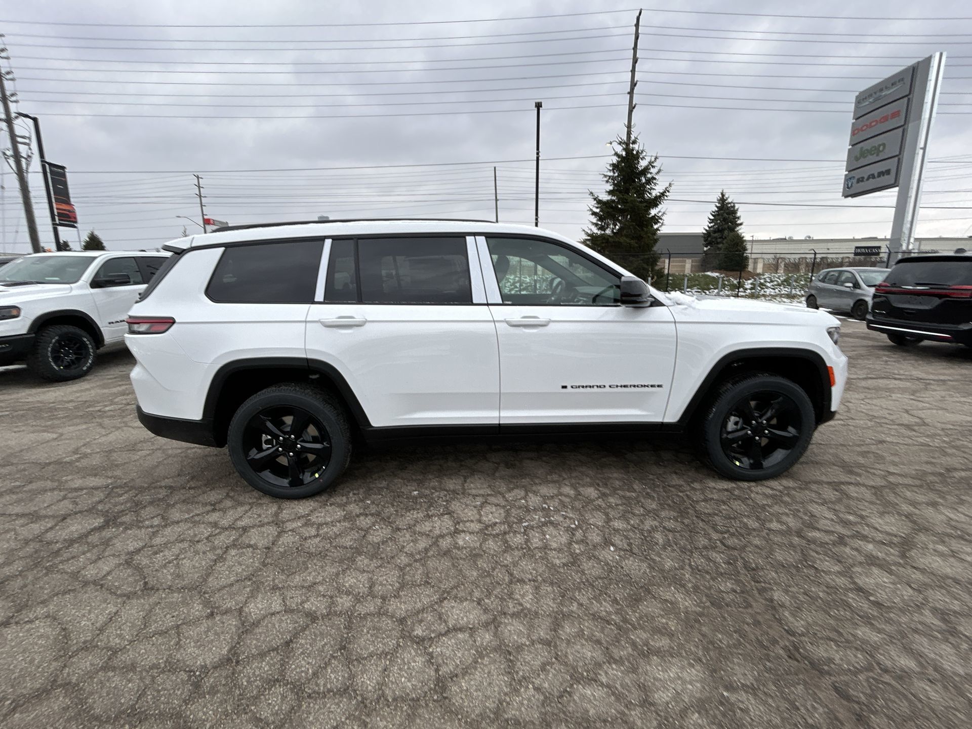 Jeep Grand Cherokee L  2025 à Woodbridge, Ontario