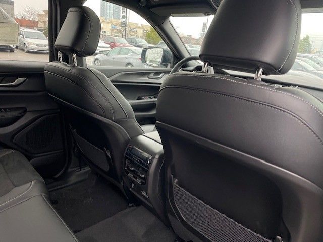 Jeep Grand Cherokee L  2025 à Woodbridge, Ontario