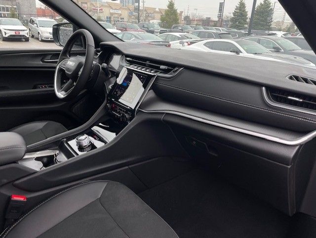 Jeep Grand Cherokee L  2025 à Woodbridge, Ontario