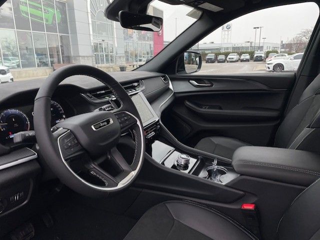 Jeep Grand Cherokee L  2025 à Woodbridge, Ontario