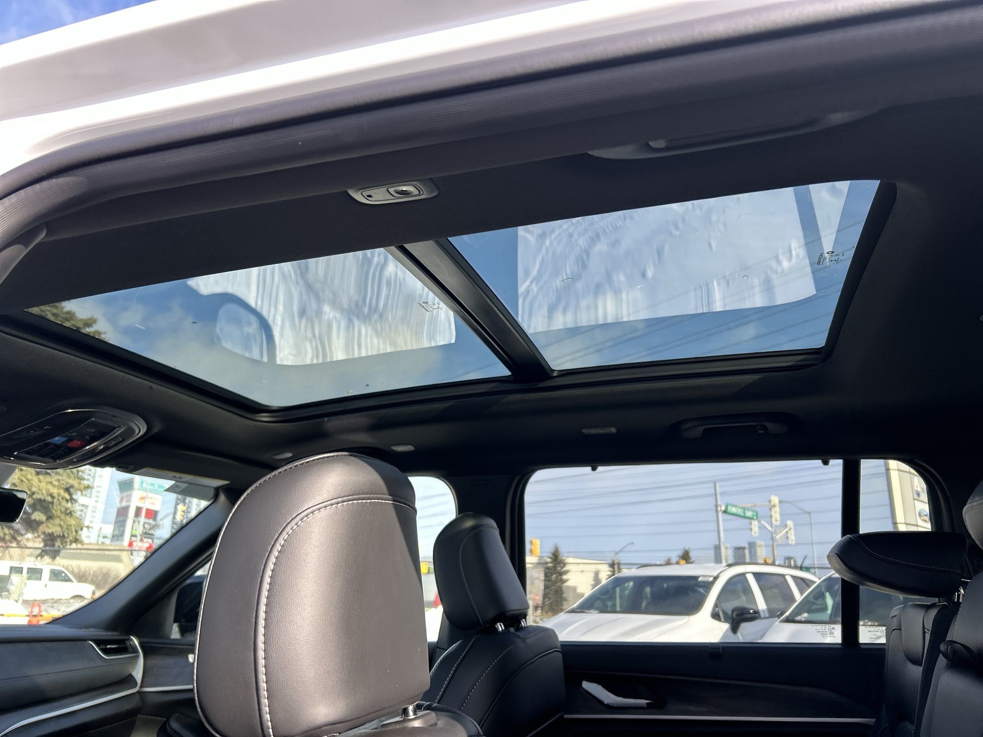 Jeep Grand Cherokee L  2025 à Woodbridge, Ontario