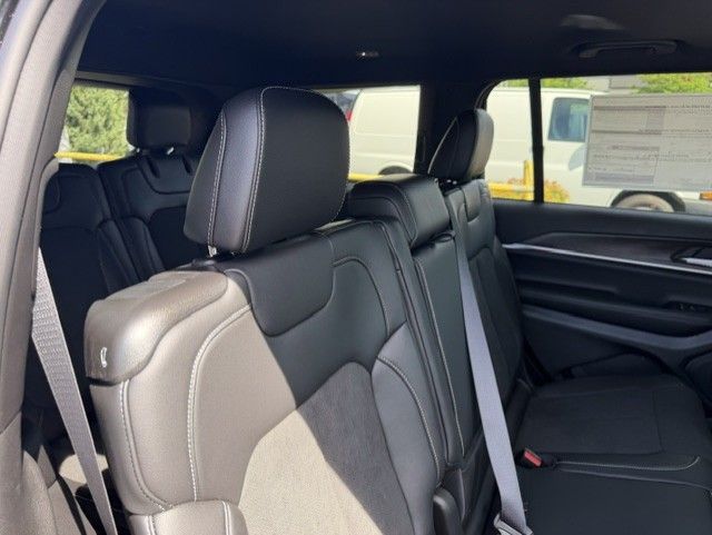 2026 Jeep Grand Cherokee L