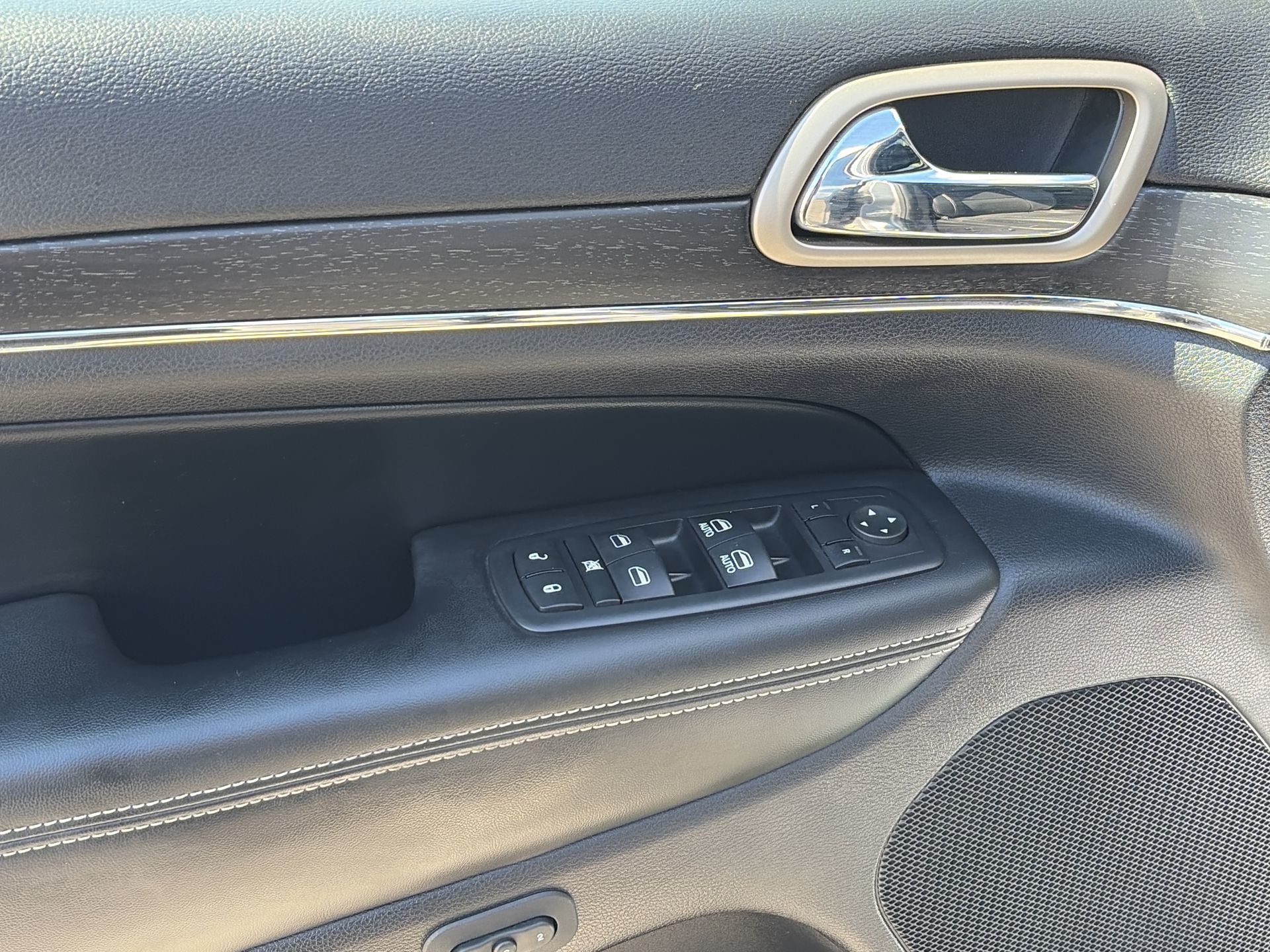 2016 Jeep Grand Cherokee