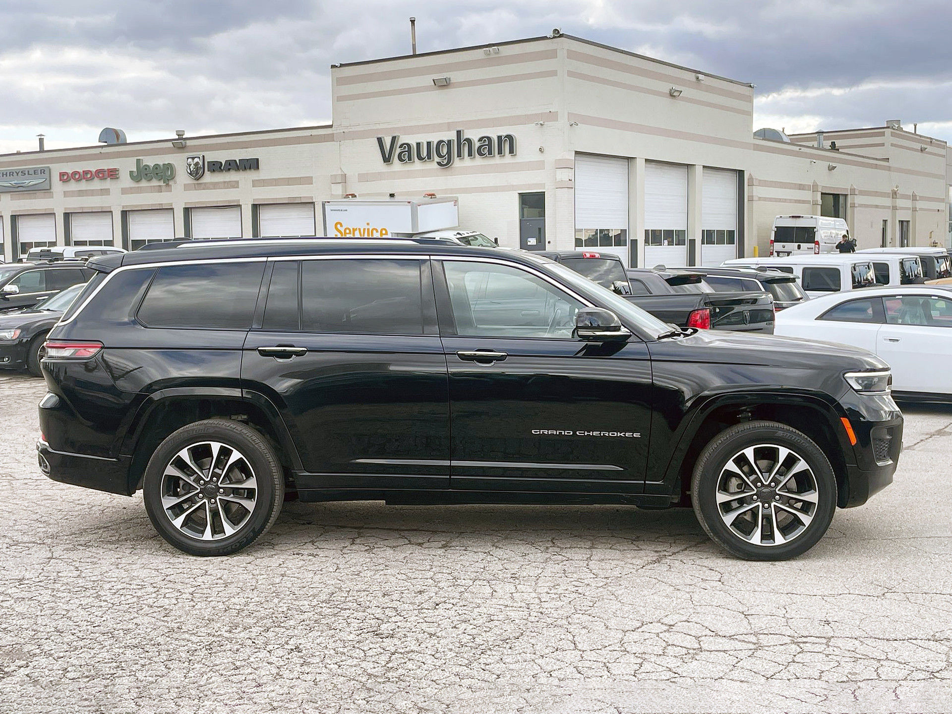 2021 Jeep Grand Cherokee in Woodbridge, Ontario