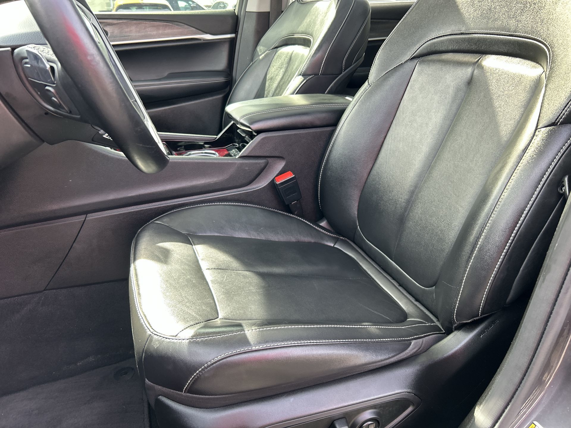 2021 Jeep GRAND CHEROKEE in Woodbridge, Ontario