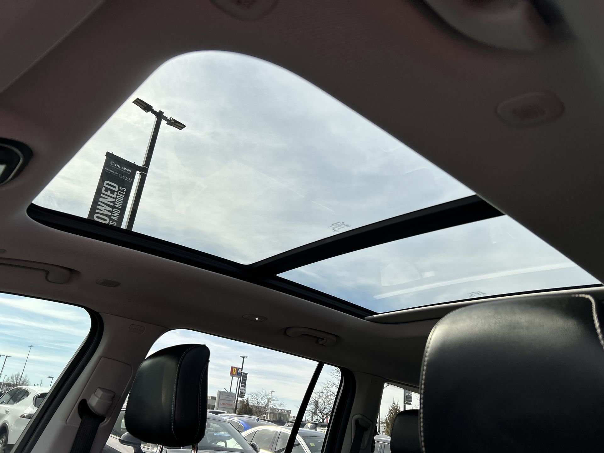 2021 Jeep GRAND CHEROKEE L in Woodbridge, Ontario