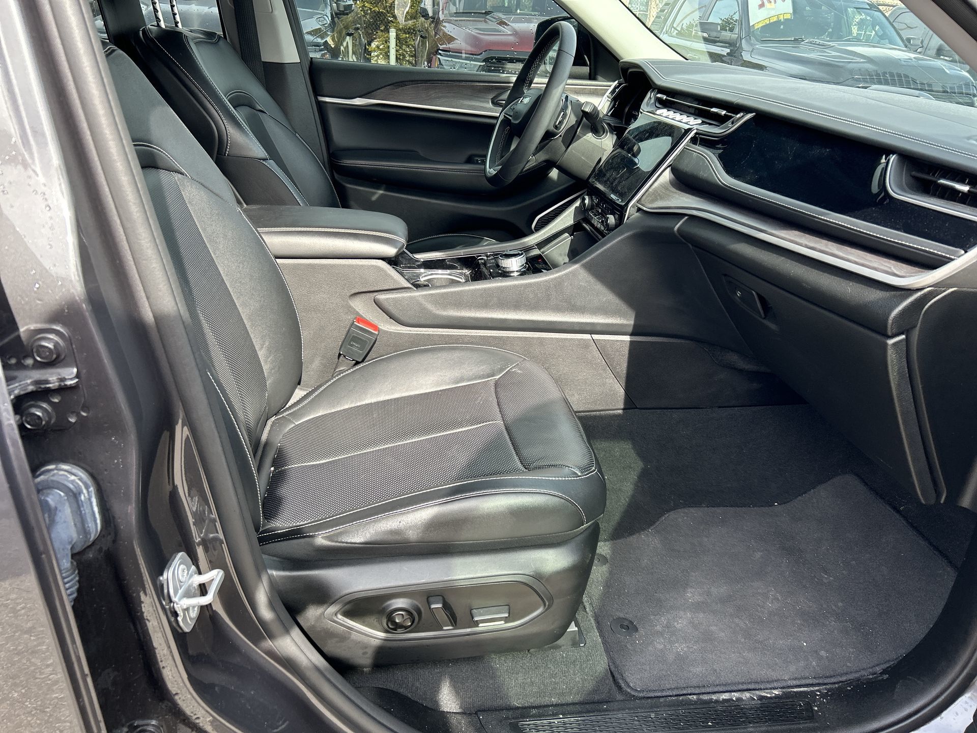 2022 Jeep Grand Cherokee