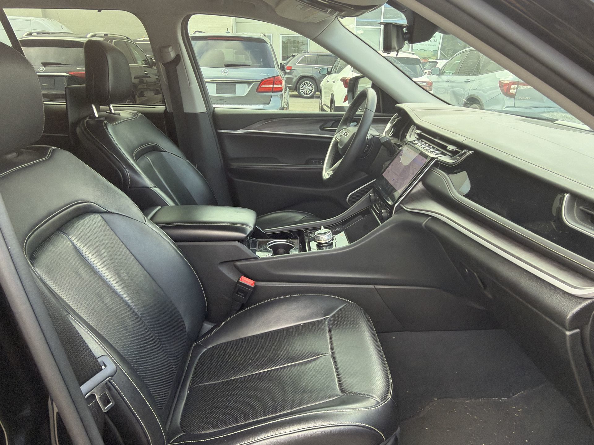 2022 Jeep Grand Cherokee