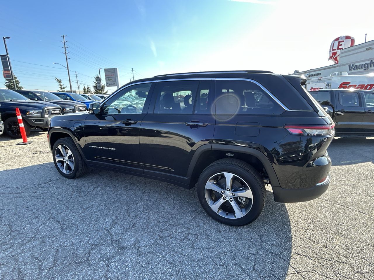 2023 Jeep Grand Cherokee in Woodbridge, Ontario