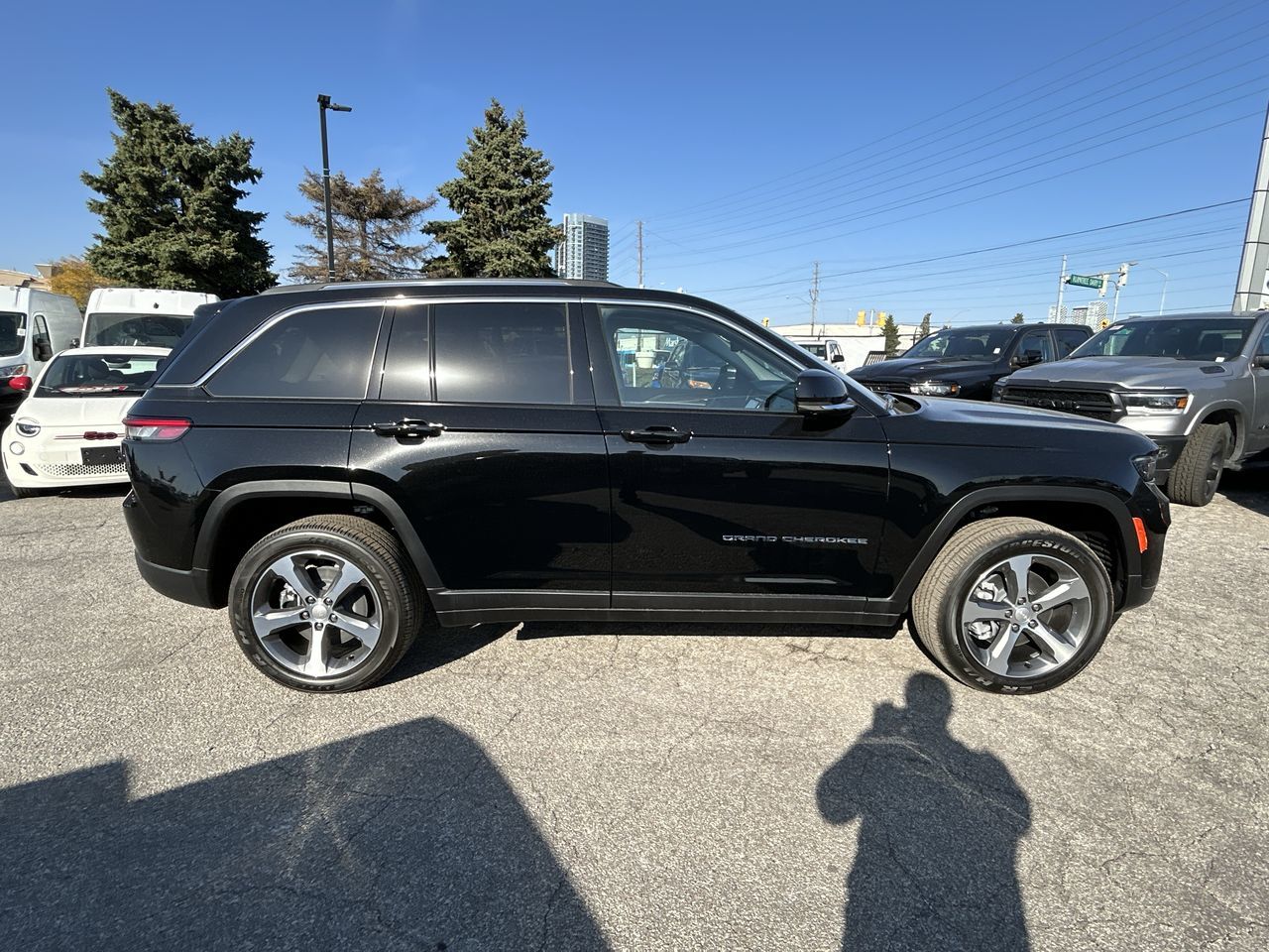 2023 Jeep Grand Cherokee in Woodbridge, Ontario