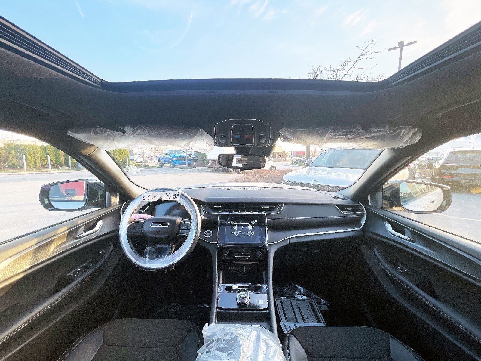 2024 Jeep Grand Cherokee in Woodbridge, Ontario