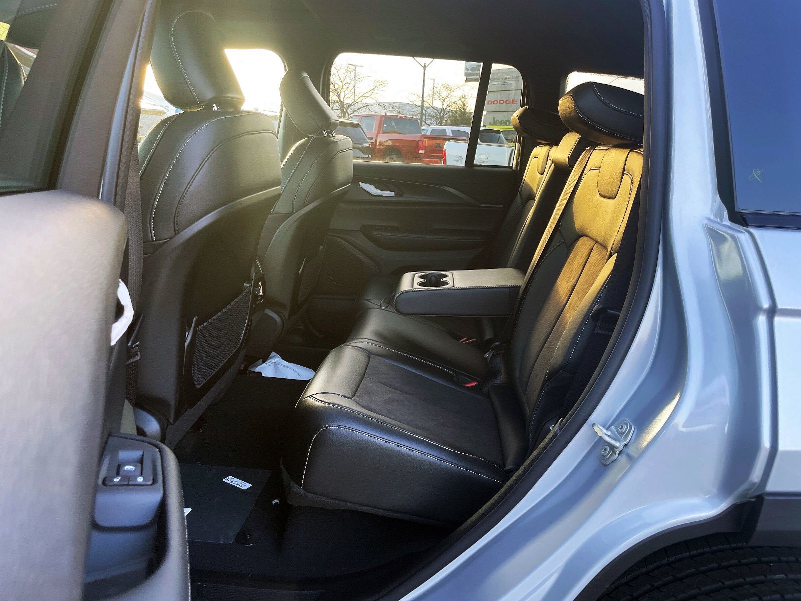 2024 Jeep Grand Cherokee in Woodbridge, Ontario